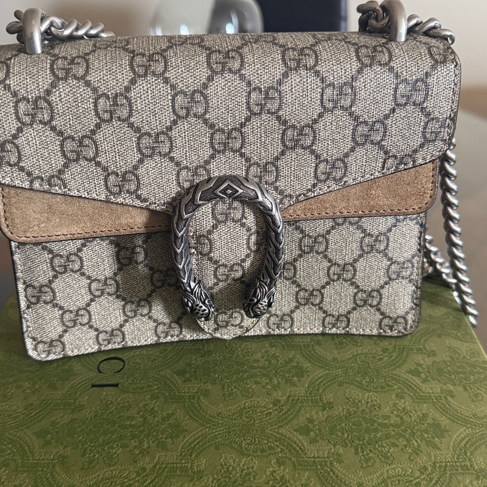 DIONYSUS SMALL
SHOULDER BAG Gucci Bag - Picture 15 of 17